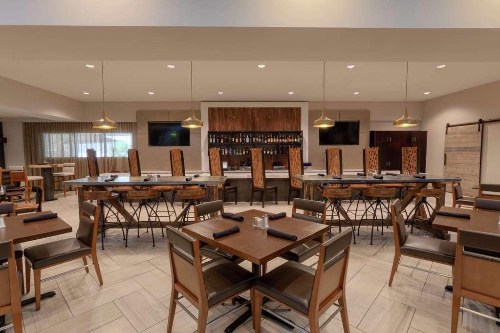 Doubletree Suites By Hilton Nashville Airport Restaurant foto